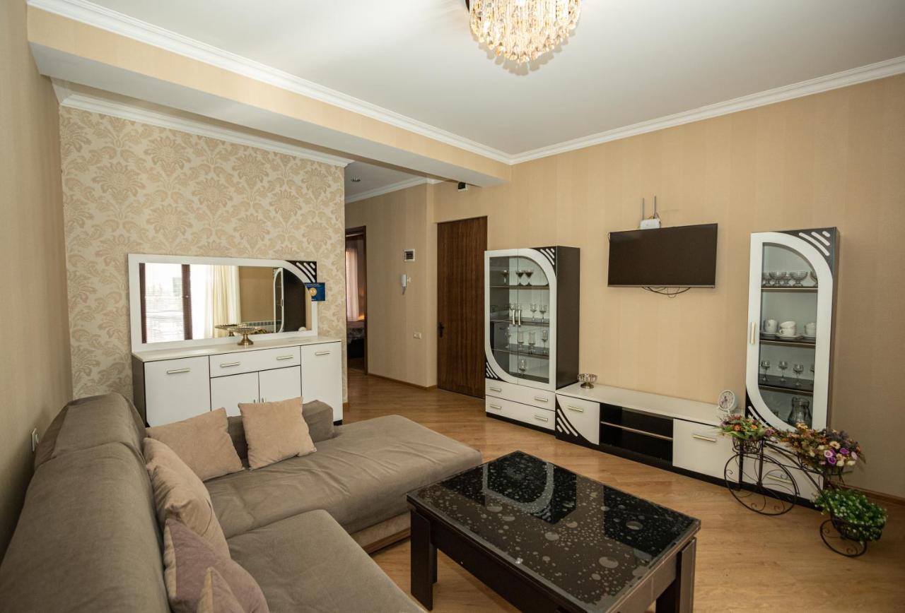 Апартаменти Brand New With Terrace Тбілісі